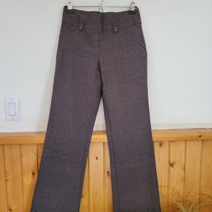 Hardly worn Reitmans dress pants